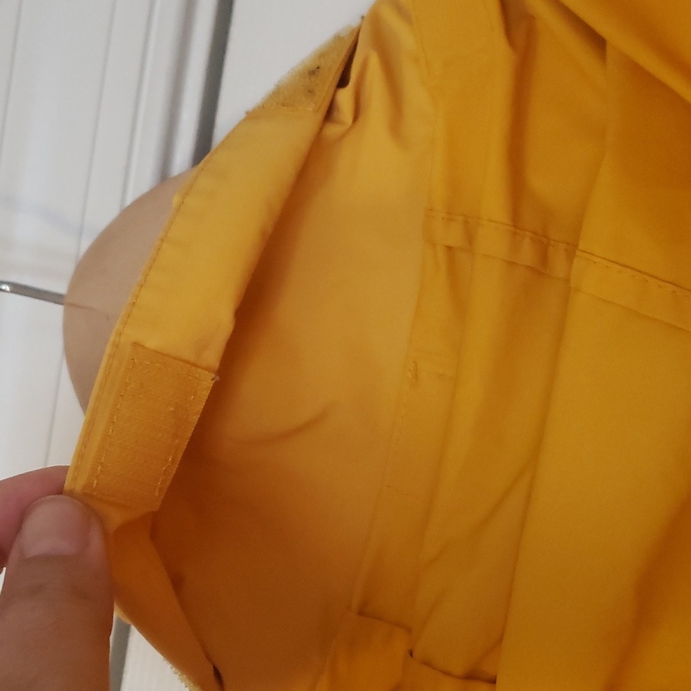 Gap Rain Jacket - image 4